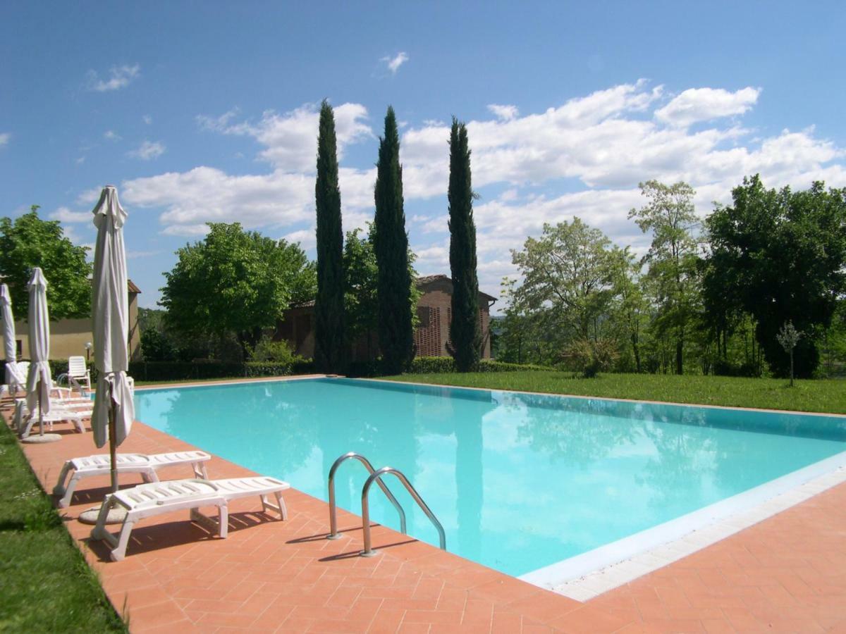 Appartamenti Avanella A 150 Mt Dalla Piscina 150 Mt From Swimming Pool Certaldo Exterior photo
